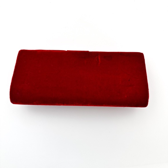 Red Velvet Clutch Lapis Purse w/ Optional Strap Rhinestone Accent - Picture 4 of 11